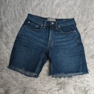 Everlane shorts sz 23